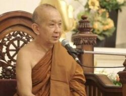 Jika Tarif Rp.750 Ribu, Sampai Mati Umat Buddha Takkan Bisa Naik Ke Borobudur
