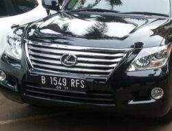 Kenapa Para Pengemudi Mobil Pelat RF Cenderung Arogan di Jalan?