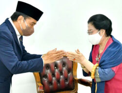 Jangan Sandiwara! Kalau Jokowi Setia Dengan PDIP Harusnya Sudah Copot LBP