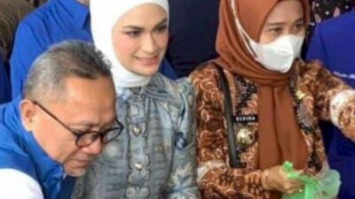 Zulkifli Hasan Gelar Pasar Murah Minyak Goreng Sekaligus Kampanyekan Putrinya di Lampung