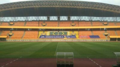 Parah! Ribuan Bangku Stadion Wibawa Mukti Hancur Dirusak Suporter Usai Bhayangkara FC Vs Persib Bandung