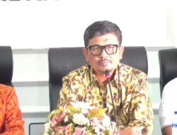 Amin Ak: Nafsu Bangun Kereta Cepat, Pemerintah Justru Bikin 4 BUMN Berdarah-darah
