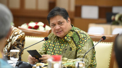Kinerjanya Positif, Aljabar: Airlangga Berpeluang Besar Dapat Dukungan Jokowi Jadi Capres 2024