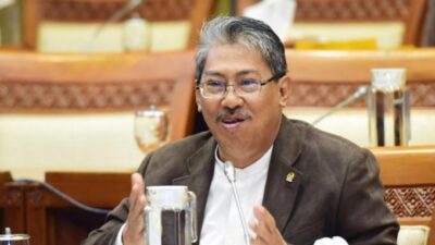 Semestinya Jokowi Tinggalkan Legacy Yang Baik, Bukan Justru Naikkan Harga BBM