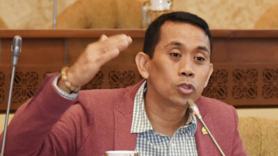 Kamrussamad: Klaim Pemerintah BBM Bebani APBN Itu Informasi Keliru
