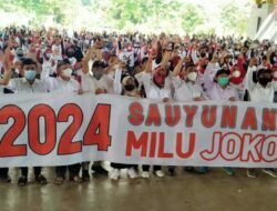 Gelar Pertemuan di Istana Kepresidenan, Jokowi dan Relawannya Langgar Etika Politik