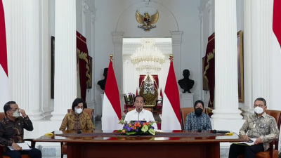 Tak Terima Harga BBM Naik, Netizen Serbu Instagram Jokowi: Aku Nyesel Dulu Pilih Bapak!