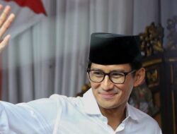 Ngotot Nyapres, Ujang Komarudin: Sandiaga Uno Lebih Baik Mundur Dari Gerindra Daripada Dicap Pengkhianat