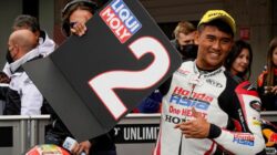 Resmi Dipertahankan Honda Team Asia, Mario Suryo Aji Bertekad Tampil Lebih Baik di Moto3 2023