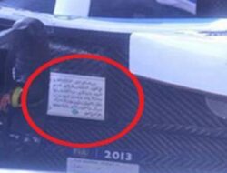 Rio Haryanto Sosok Religius, Pasang Stiker Surat Al-Baqarah Ayat 255 di Kokpit Mobil Balapnya