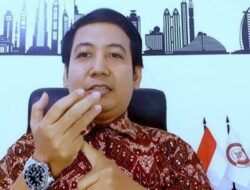 Saiful Anam: PDIP Bisa Tumbang, Jokowi Bakal Berpikir 1.000 Kali Lawan SBY, JK dan Surya Paloh