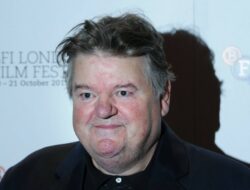Pemeran Hagrid di Film Harry Potter, Robbie Coltrane Meninggal Dunia