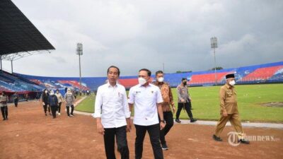 Diresmikan Megawati 18 Tahun Lalu, Stadion Kanjuruhan Bakal Hancur di Tangan Jokowi