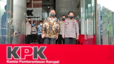 Siapkan 1.800 Personel Jemput Lukas Enembe, Kapolri: Dukung KPK Berantas Korupsi