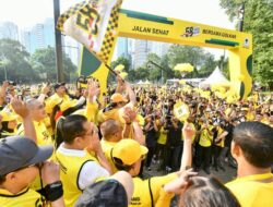 Jalan Sehat HUT Ke-58 Partai Golkar, Bamsoet: Bukti Berpolitik Bisa Dengan Riang Gembira