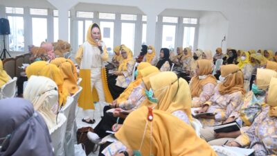 Gandeng BKKBN, Dewi Asmara Gelar Sosialisasi Stunting Untuk Kader Posyandu Kota Sukabumi