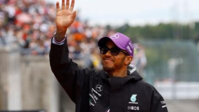 Lewis Hamilton Bakal Perpanjang Kontrak dengan Mercedes, Max Verstappen Ikut Senang