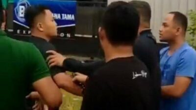 Viral! Video Diduga Oknum Polisi Todongkan Pistol ke Warga Sipil