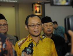 Mengenal Sosok Sarmuji, Legislator Partai Golkar DPR RI Asal Jawa Timur