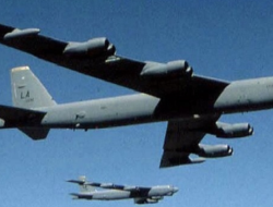 AS Parkir 6 Pesawat Bomber Nuklir Dekat NTT, Pemerintah RI Gerah