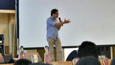 Rocky Gerung: Kalau Anies Dilarang Safari Politik, Pernikahan Kaesang-Erina Dibatalkan Saja!