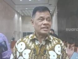 Gatot Nurmantyo Murka Lingkaran Jokowi Berkhianat Soal Wacana 3 Periode: Dorong Presiden ke Jurang, Kurang Ajar!