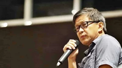 Usai Tewaskan 2 WNA China, Rocky Gerung Pertanyakan Keamanan Kereta Cepat Jakarta-Bandung