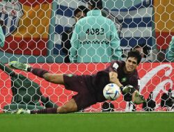 Cemerlang di Piala Dunia Qatar 2022, Kiper Maroko Yassine Bounou Diminati MU Hingga Real Madrid
