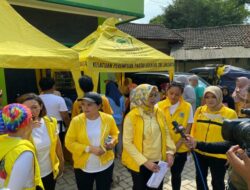 Perempuan Partai Golkar DKI Gelar Pasar Karya, Bagikan 1.000 Sembako Untuk Masyarakat
