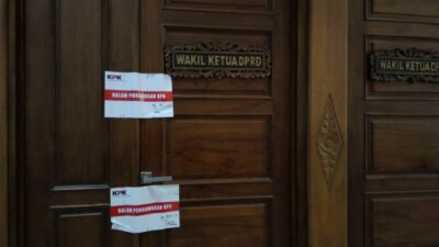 Kasus Dana Hibah, Aktivis Anti Korupsi Ketua DPRD dan Gubernur Jatim Harus Diperiksa