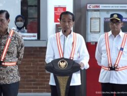 Jokowi Bakal Larang Penjualan Rokok Batangan