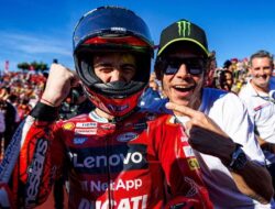 Valentino Rossi: Francesco Bagnaia Wujudkan Mimpi Yang Tak Tercapai di MotoGP