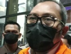 Selain Sahat Simanjuntak, KPK Cari Anggota DPRD Jatim Lain Yang Ikut Ijon Dana Hibah Rp.7,8 Triliun