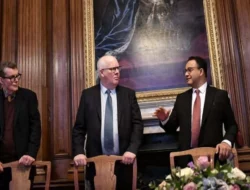 Anies Baswedan Jadi Dewan Universitas Oxford, Elite PDIP: Lamar Jadi Presiden Inggris Saja!