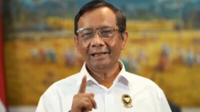 Karena Jabatan Menteri, Mahfud MD Dinilai Tutupi Kebobrokan Perppu Cipta Kerja