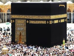 Diminta DPR Turunkan Biaya Haji 2023 Jadi Rp.50 Juta, Kemenag: Belum Bisa!