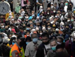 Kisah Siti: Rela Resign Kerja Demi Hindari Mimpi Buruk ‘Melawan Zombie’ di Stasiun Manggarai