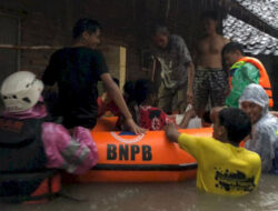 Duh! Solo dan Sukoharjo Terendam Banjir, Ribuan Warga Terpaksa Mengungsi
