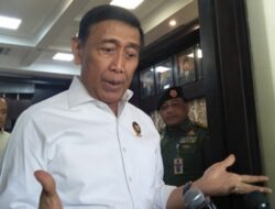 Hendri Satrio Duga Masuknya Wiranto ke PAN Atas Perintah Jokowi