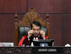 Pemilihan 3 Kali Diulang, Anwar Usman Terpilih Lagi Jadi Ketua MK 2023-2028