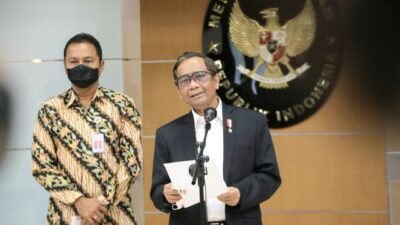 PN Jakpus Putuskan Tunda Pemilu, Mahfud MD: Salah Kamar! Pasti Ada Main Belakang