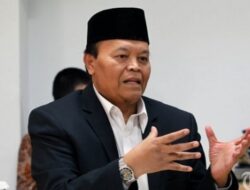 Putusan PN Jakpus Tabrak Konstitusi, Hidayat Nur Wahid: Bisa Chaos Politik!