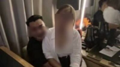 Viral! Oknum Anggota DPRD Bojonegoro Pangku Wanita Seksi di Kamar Hotel