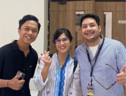 Viral! Dian Sastro Jadi Dosen Pembimbing Vokasi UI, Mahasiswanya Bikin Netizen Iri