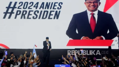 Denny Indrayana Cium Aroma Busuk 10 Strategi Jegal Anies Baswedan Jadi Capres