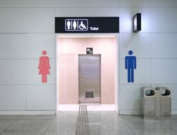 Heboh! Pria Ini Nyaris Jadi Korban Begal Penis di Toilet Salah Satu Mal di Tangerang