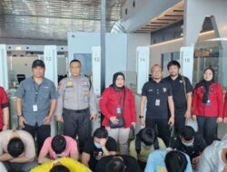 Puluhan Polisi Gadungan Dari China Ditangkap Polisi Asli Indonesia di Duren Sawit Jaktim
