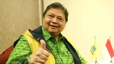 Airlangga Hartarto Jadi Menteri Partai Golkar Terpopuler di Kabinet Indonesia Maju Periode April 2023