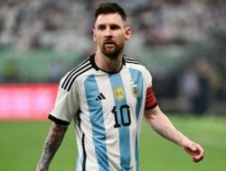 Tidak ke Jakarta, Lionel Messi Langsung Naik Pesawat Pribadi Dari Beijing ke Barcelona