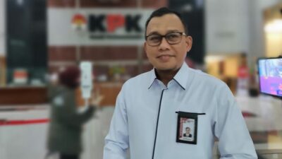 Usut Suap Proyek Kereta Api, KPK Segera Panggil Ganjar